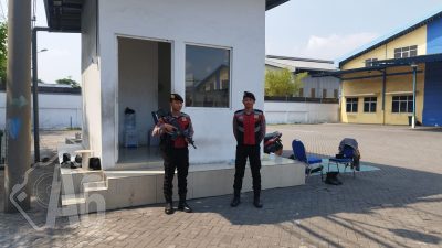 Polrestabes Surabaya Lakukan Penjagaan Ketat Logistik Pemilu 2024