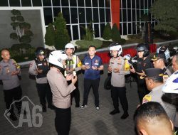 Kapolres Gresik Patroli Malam Tahun Baru 2024