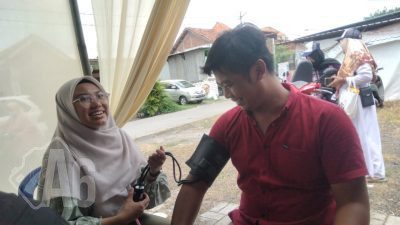Bakti Sosial Cek Kesehatan Gratis Program Hamdi Peduli