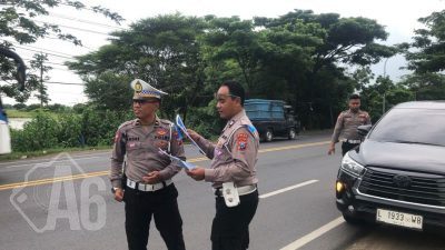 Tekan Angka Kecelakaan, Satlantas Polres Gresik Monev Blackspot dan Troublespot di Duduksampeyan