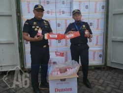 Bea Cukai Tanjung Perak Sita Rokok Ilegal Merk Dunston