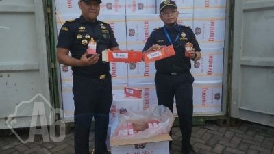 Bea Cukai Tanjung Perak Sita Rokok Ilegal Merk Dunston