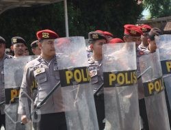 Polres Bondowoso Menggelar Latihan Dalmas Dalam Rangka Persiapan Pilkada Serentak 2024