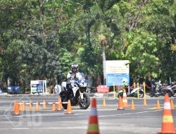 Gandeng MPM Honda, Satlantas Polres Gresik Gelar Pelatihan Safety Riding