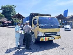 Ciptakan Lalu Lintas Aman dan Tertib, Satlantas Polres Gresik Gelar Operasi Sadar Keselamatan
