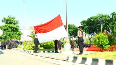 Polres Gresik Peringati Hari Sumpah Pemuda dengan Semangat Merah Putih