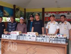 Satpol PP Kabupaten Gresik Berhasil Gagalkan Pengiriman Miras ke Pulau Bawean