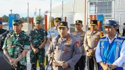 Persiapan Pengamanan Natal-Tahun Baru, Kapolri dan Panglima TNI Tinjau Gerbang Tol Prambanan