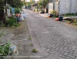 Akibat Petugas Pengambil Sampah Warga Libur Hari Raya Sampah Overload