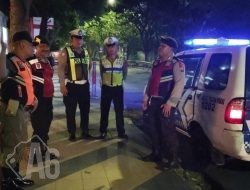 Patroli Blue Light Polsek Pakal Bersama Dua Pilar Antisipasi Kejahatan Malam