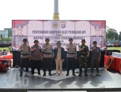 Tanggap Bencana Karhutla, Alumni Akabri 91 Salurkan 9 Mesin Pompa Air dan Alat Pemadam Api ke Polda Kalteng