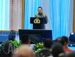 Kapolri Silaturahmi, Beri Motivasi untuk Siswa Terpilih SMA Kemala Taruna Bhayangkara