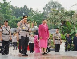 Jelang Hari Bhayangkara, Kapolri Ziarah ke Makam BJ Habibie hingga Hoegeng