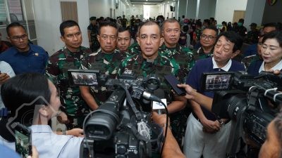 Danrem 084/BJ Hadiri Bakti Sosial Pengobatan Katarak di RS Tk III Brawijaya