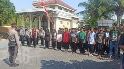 Polsek Pakal Laksanakan Pengamanan dan Pengawalan Wisuda Santri Pagar Nusa