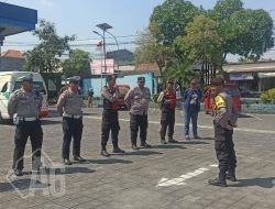 Polsek Pakal Laksanakan Apel Penyekatan dan Pengamanan Wisuda Santri Perguruan Silat Pagar Nusa