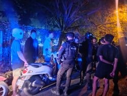 Polres Gresik Gerebek Penjual Miras Ilegal di Driyorejo, 171 Botol Diamankan