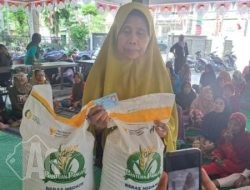 Di Tengah Kondisi Ekonomi Yang Belum Stabil Pemerintah Peduli Terhadap Rakyat Kecil
