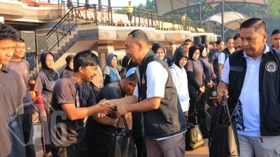 Bentuk Bakti 30 Akabri 95, Ratusan Bansos Diberikan Kepada Masyarakat