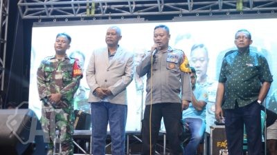 Peringati HUT RI Ke -80 Babinkamtibmas Polsek Menganti Sampaikan Pesan Kamtibmas Kepada Karang Taruna Dusun Glintung
