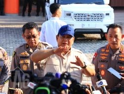 Prabowo: Polisi Terluka Saat Ricuh Akan Dapat Kenaikan Pangkat Luar Biasa
