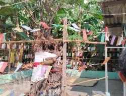 Ritual di Punden Merupakan Prosesi Awal Sedekah Bumi Dukuh Sawo Kelurahan Bringin Kecamatan Sambikerep