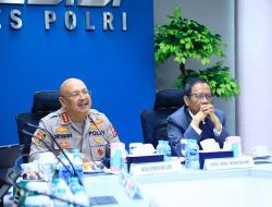Polri Teguhkan Moral dan Profesionalisme Pasca Krisis, Gandeng Prof. Mahfud MD dan Komjen Chryshnanda