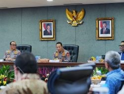 Dukung Komite Kepolisian, Kapolri Ajak Puluhan Praktisi, Pakar dan Pemerhati Kepolisian Beri Masukan