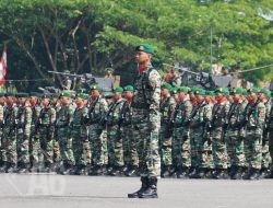 Kasrem 084/Bhaskara Jaya Hadiri Parade Meriah HUT ke-80 TNI