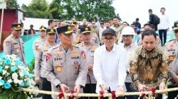 Polri Pertegas Peran Aktif Dalam Astacita Pada Topping off Sekolah, Peresmian Masjid dan Peletakan Batu Pertama Rumah Ibadah di SMA KTB