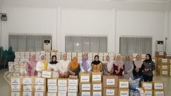 Persit Kartika Chandra Kirana Koorcab Rem 084 PD V/Brawijaya Salurkan Bantuan Kemanusiaan untuk Korban Erupsi Semeru