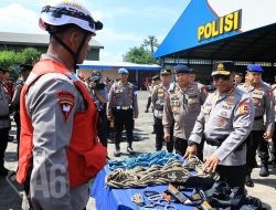 Polri Gelar Apel Pergeseran Pasukan, Tegaskan Komitmen Percepatan Bantuan Bencana
