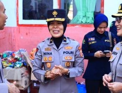 Tim Trauma Healing Ops Aman Nusa II Tinjau Posko Pengungsian di Kota Padang
