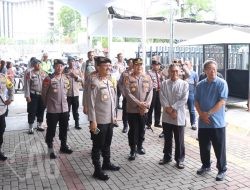 Pastikan Keamanan Nataru, Kakorsabhara Cek Kesiapan Personel di Gereja dan Objek Vital Jakarta