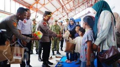 Kapolri Tinjau Kesiapan Pelayanan dan Pengamanan Nataru di Stasiun Tawang Semarang