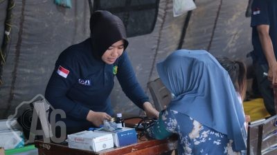 Antisipasi ISPA Pascabanjir, Posko Kesehatan Polri Aktif Layani Masyarakat Aceh Tamiang