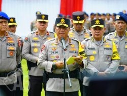 Wakapolri Tegaskan Polri Hadir untuk Kemanusiaan, Perkuat Penanganan Bencana di Tiga Provinsi