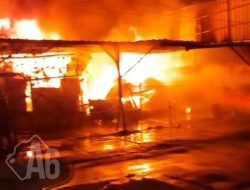 Bengkel Ban di Menganti Ludes Dilahap Si Jago Merah