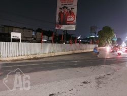 KAI Daop 8 Surabaya Tingkatkan Keselamatan di Perlintasan Sebidang dengan Lakukan Pemasangan Blok Rel