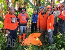 Terseret Deras Arus Selokan Saat Main Hujan-hujanan Seorang Anak Meninggal Dunia