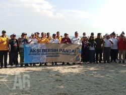 Aksi Bersih Pantai di Dalegan, Wujud Kepedulian Bersama Jaga Lingkungan Pesisir