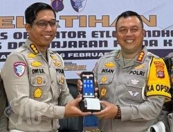 ETLE Mobile Handheld Perkuat Modernisasi Penindakan Lalu Lintas di Kaltim