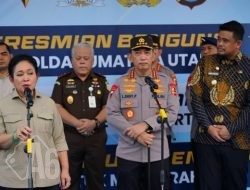 Hadiri Pelepasan 22 Kontainer Bantuan Kemanusiaan Korban Bencana Sumatra, Ketua Komisi IV DPR RI Apresiasi Polri