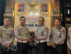 Korlantas Polri Distribusikan ETLE Mobile Handheld di Polda Bali Perkuat Penegakan Hukum Lalin Berbasis Digital