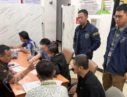 Tahap II Kasus Judi Online Dilaksanakan, Bareskrim Polri Serahkan 5 Tersangka dan Barang Bukti Rp 55 Miliar ke Jaksa