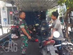Babinsa Kebomas Pererat Silaturahmi, Sambangi Pelaku Usaha Bengkel Motor