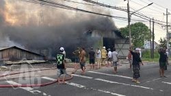 Respon Cepat Polsek Pakal Menindaklanjuti Laporan Masyarakat TKP Kebakaran Gudang