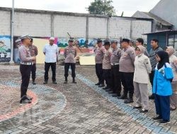 Giat Rutin Apel Pagi Polsek Menganti Polres Gresik Jaga Kekompakan