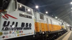 KAI Daop 8 Surabaya Uji Coba Perdana Penggunaan Bahan Bakar Biodiesel B50 di Lokomotif Kereta Api