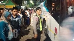 Giat Polsek Menganti Polres Gresik PAM Pemberangkatan Jamaah Haji KBIH Al – Azhar